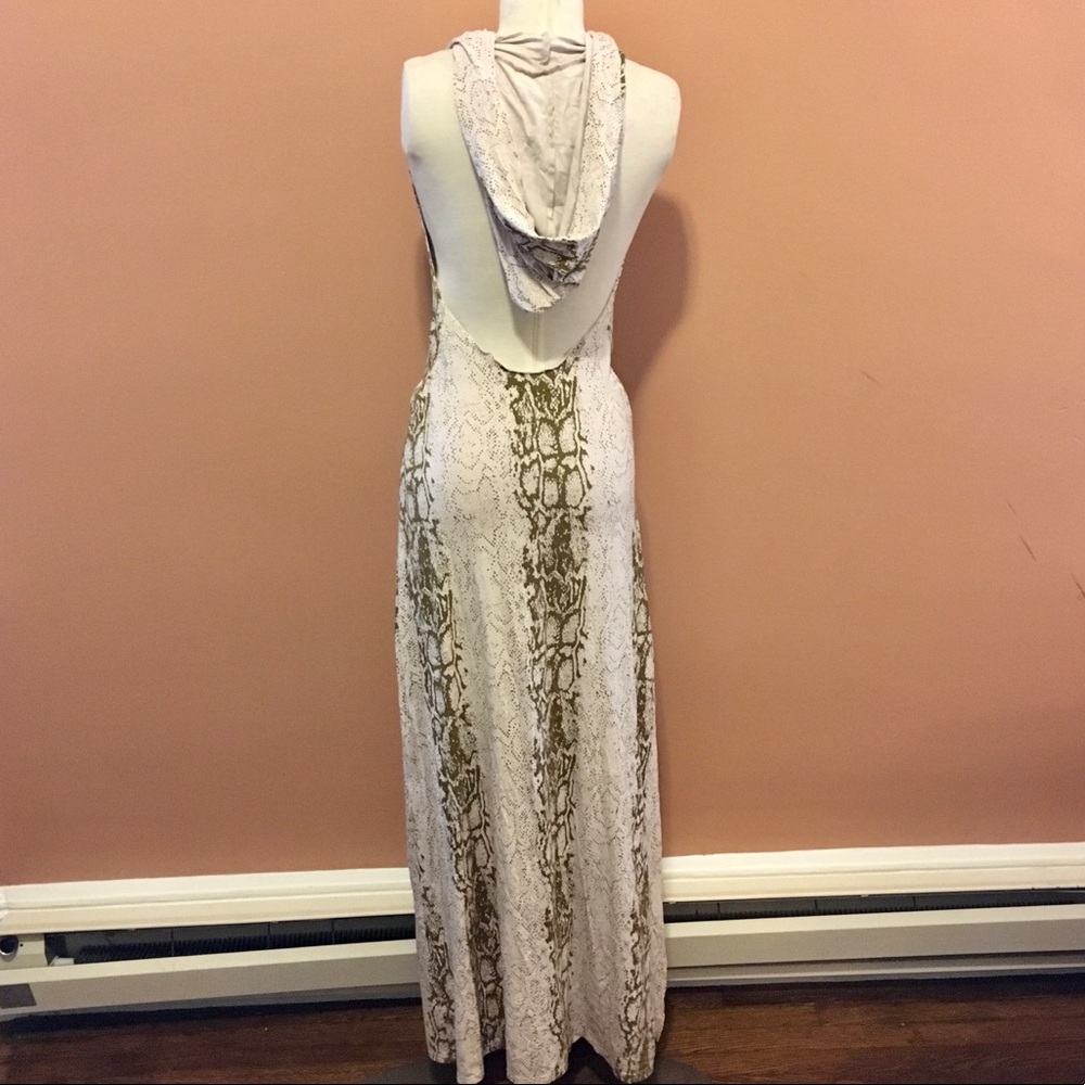 Snake Skin Backless Dress w/Hood - Picture 2 of 8